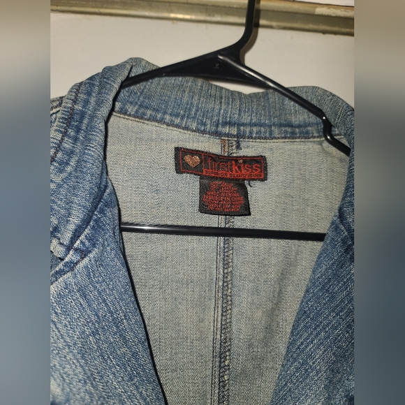Medium Juniors Denim Jacket - Picture 2 of 3